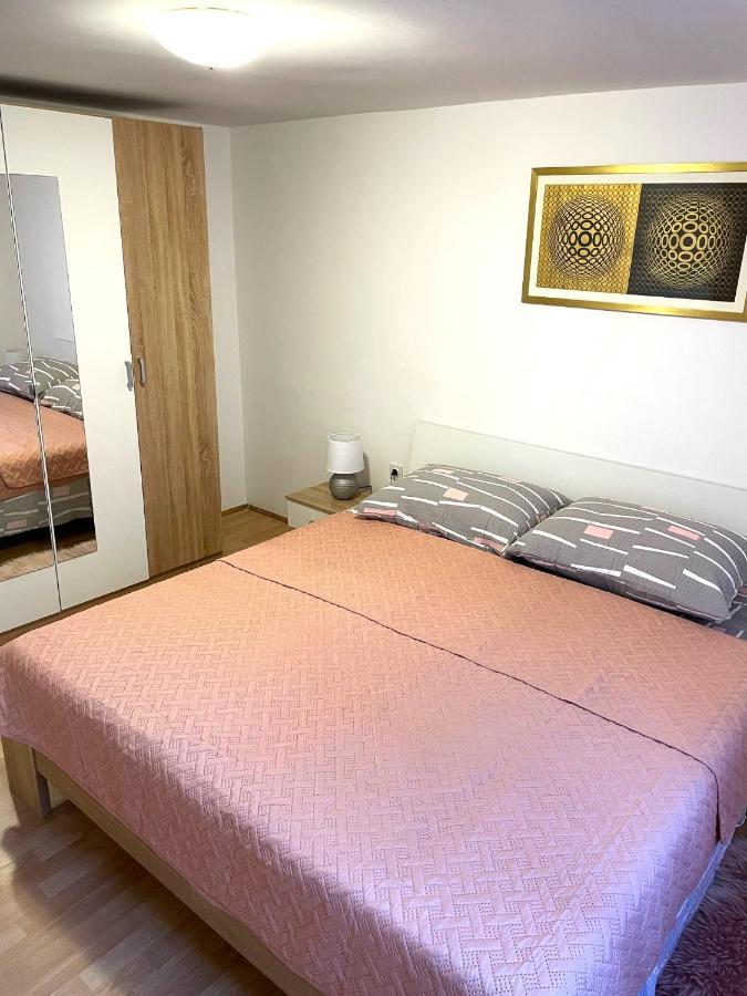 Apartment Dida クルク エクステリア 写真